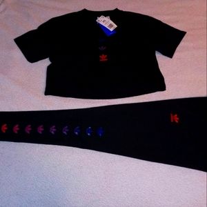 NWT Very RARE Adidas Originals Repeat Logo Outfit